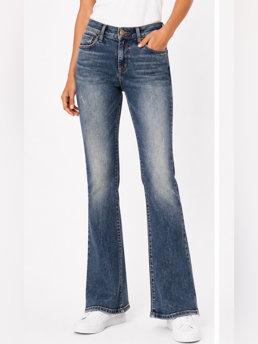 Silver Jeans Co. Mid-Rise Elise Slim Boot Jeans - Faded Blue Size W32, L33